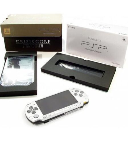 Console PSP Slim [Crisis Core: Final Fantasy VII]